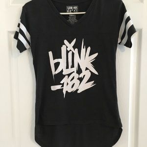 Blink 182 tee
